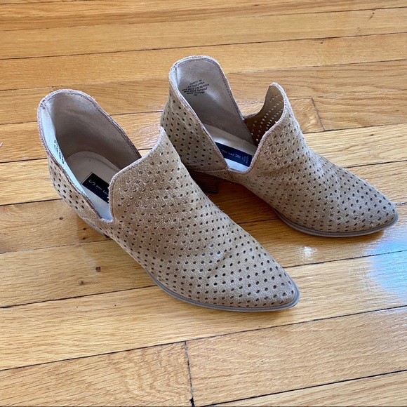 Steven by Steve Madden Danese Ankle Bootie 8 - Picture 2 of 11